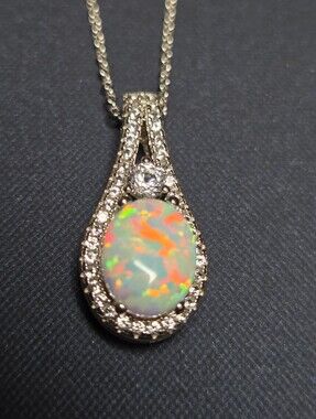 Stunning Helzberg Diamonds White Fire Opal & Diamond Halo Necklace